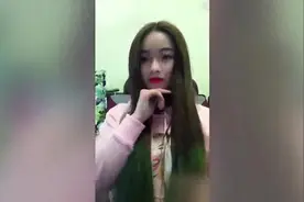 为什么女生都喜欢留中分 因为头发后面可以掩盖太多事实了