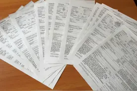 纽约华裔误躲警车被开15张罚单 需缴罚款2500元图片