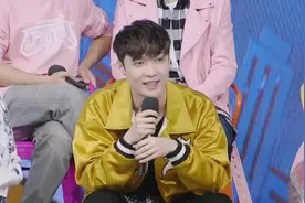 一入编曲深似海，从此张艺兴是PD，粉丝们厉害了视频封面