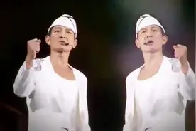 天王刘德华这首歌，至今都无人敢翻唱！太帅了！