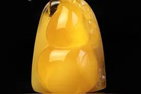 天然美物，极品金绞蜜气泡葫芦立体把件图片