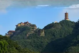 禁点蜡烛带外香 炉峰禅寺除夕夜限票3200张图片