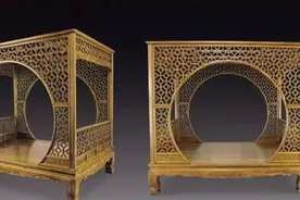 明式金丝楠有束腰三弯腿双月门洞架子床图片