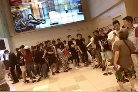 万象城又刮杭儿风 一块蛋糕排5小时队 真这么好吃？图片