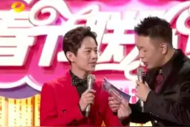 扒主播口误囧事 杜海涛芒果台小年夜春晚念错赞助商图片