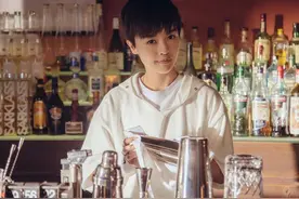 代悦《龙之少年》热血开播 仗义暖萌闺蜜郑夏梦上线图片