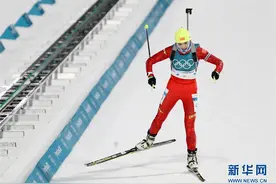冬季两项女子7.5公里短距离比赛赛况图片