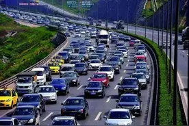 春节期间要走高速？错过这个，被堵在路上后哭都来不及图片