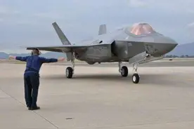 F35因部件短缺维修时间超预期2倍图片