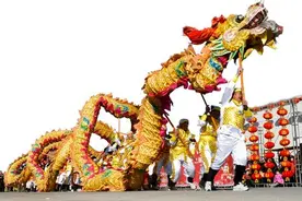 百万件灯饰点亮太原城图片