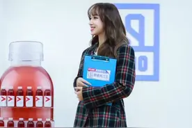 《偶像练习生》舞蹈倍速对决 程潇帮练习生赢得火锅福利图片