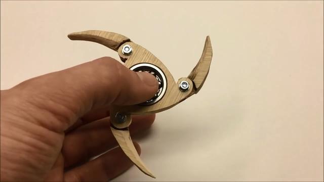 回旋镖怎么做三叶型回旋镖