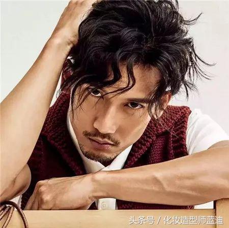 长椭圆形脸适合什么发型男,木北造型:椭圆脸男生适合的发型都在这里