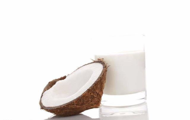 罐装的椰汁真的能让你白白嫩嫩吗？