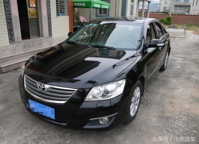 当年17万的老款凯美瑞,10年车龄还能卖10万,就这么保值?