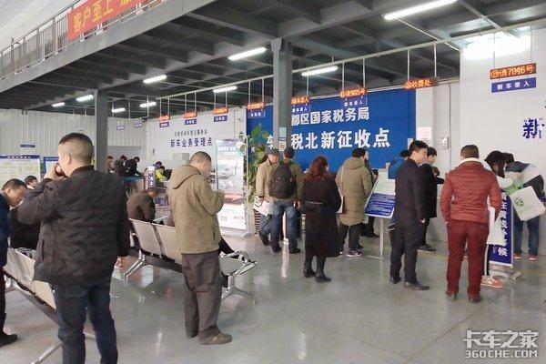 新车上牌套路太深 成都最全商户攻略教你分分钟搞定