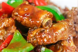 厨师长教你红烧排骨最好吃的做法，教程讲解详细，春节必备菜谱