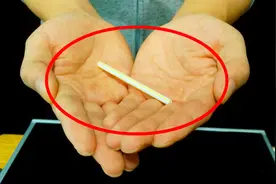 过年期间最适合表演的撩妹魔术之一！你们一学就会的把戏！视频封面