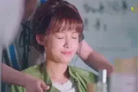 当小姑娘换完发型之后，之前嫌弃她的帅哥都看愣了！