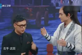 读心高手拷问林更新和王源，推理怀表在谁兜里，王源反应太机智！