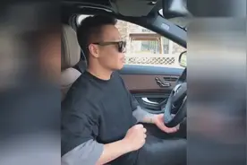 车上抽烟烟灰没地方丢怎么办，教你一招轻松搞定！