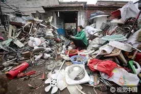 拾荒者聚居蚌埠一村，数千人靠废品业谋生图片