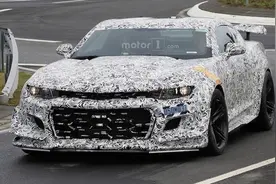 全新科迈罗Z/28谍照曝光 造型更为激进图片