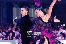 拉丁装2016国标新风尚？还看这亮瞎全场的羽毛style图片