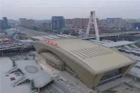 成都到拉萨火车变成Z322/1次了 部分动车改为南站始发图片