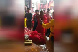 出军之前 公上身视频封面
