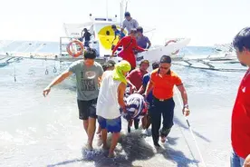 中国游客菲律宾浮潜发生意外 遭螺旋桨击中身亡图片