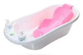 夏季怎么给宝贝洗澡才舒服呢图片