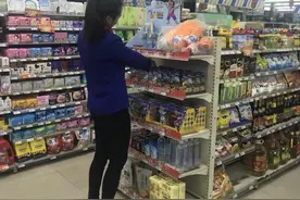 坚守｜便利店收银员小刘：总有一些岗位要有人守着图片