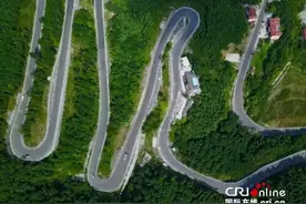 【新春走基层】贵州桐梓小山村旧貌换新颜图片