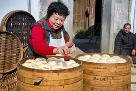 金华风味11︱金华人过年馒头 出炉前戳个洞就捏不瘪图片