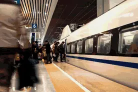 广东最全高铁线路图曝光！两年后，21个地市将全部通高铁！图片