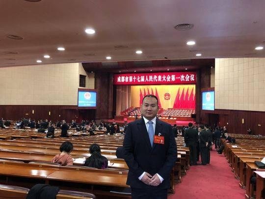 成都市人大代表、85后剑桥博士王涛：建议以更大政策力度鼓励人才落户郊区新城