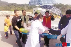 孕妇厦蓉高速上突然临盆 爱心接力助其分娩母子平安图片
