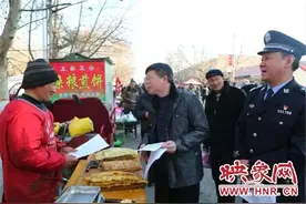 灵宝市掀起“扫黑除恶”宣传热潮 强力营造全民参与氛围图片