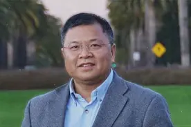 2017感动中国十大人物｜黄大年——用生命叩开地球之门的海归教授视频封面