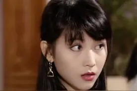 蔡少芬晒新旧对比照 那时候青涩现在成熟图片