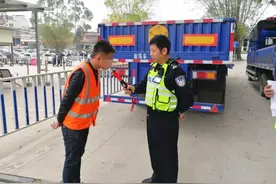 男子明知第二天要驾考，前一天晚上还去喝酒，这驾照还想不想要了？图片