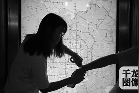 新活法·精彩故事 | 便衣反扒女民警小李：将警服穿在心里图片