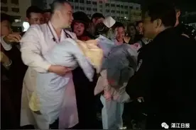 双胞胎婴儿被弃河边！留书上分清姐姐和妹妹图片