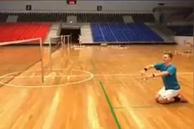 林丹怒斥、李宗伟退赛抗议 国际羽联出发球新规遭众人质疑图片