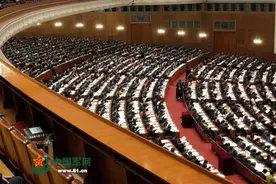 新组建退役军人事务部:不让军人流了血又流泪!图片