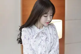 唯美印花雪纺衫，演绎温柔与优雅气质图片