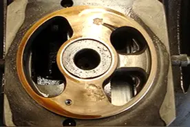 装锤工作200小时液压泵就坏掉，挖掘机到底能不能安装破碎锤？图片