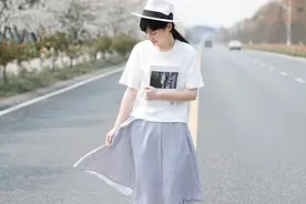 春夏交替 要买就买能随便搭的好裙子图片