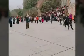 元宵节的嵖岈山，人爆满，下午直接闭园了视频封面